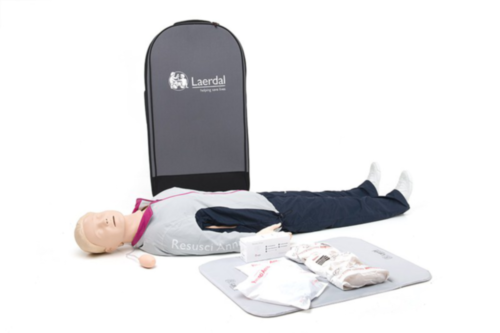 Laerdal Resusci Anne Primeros auxilios Cuerpo completo y maleta de transporte - 9478