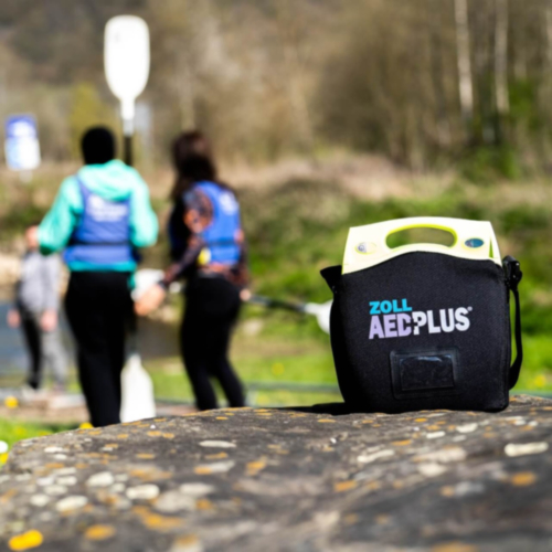 ZOLL AED Plus Desfibrilador Automático - 13369